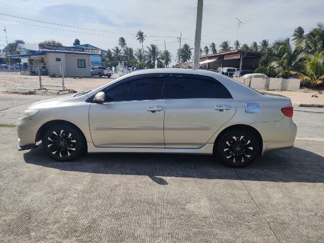 Toyota Altis 2011 1.6 E CNG Sedan เบนซิน NGV เกียร์อัตโนมัติ บรอนซ์ทอง รูปที่ 2