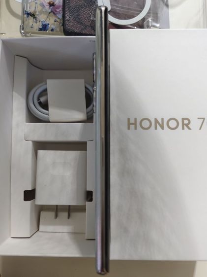 Honor 70 5G สวยมากครบกล่อง รูปที่ 10