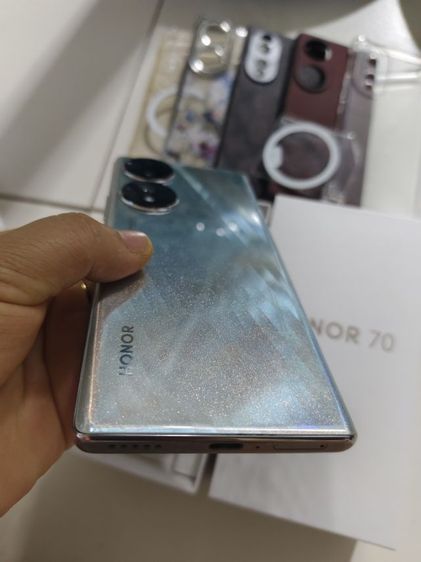Honor 70 5G สวยมากครบกล่อง รูปที่ 15