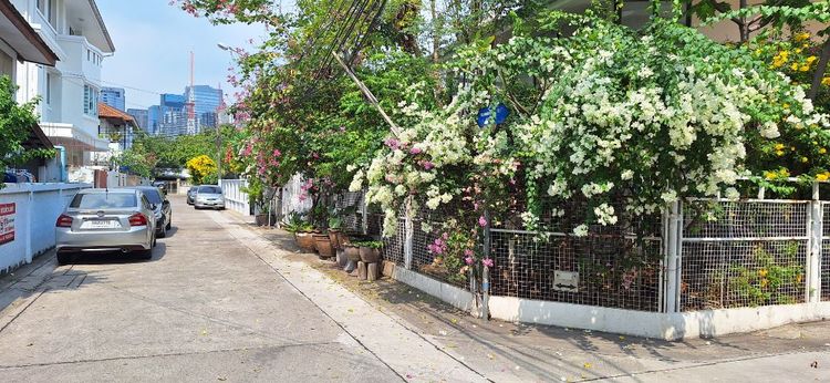 ขายบ้านพร้อมที่ดิน 84 ตรว.ย่านพหลโยธิน18 รูปที่ 2
