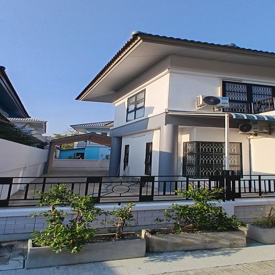 ตกแต่งครบ ขายบ้านเดี่ยวสินบดีถนนชัยฤกษ์ใกล้ปากเกร็ดแจ้งวัฒนะหลังใหญ่5ห้องนอนแปลงหัวมุม   รูปที่ 4