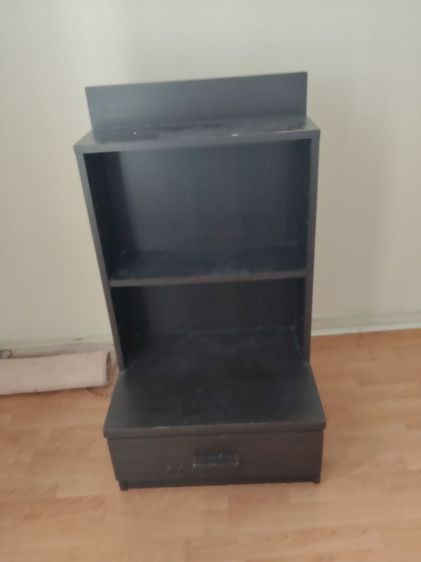 ชั้นวางของ