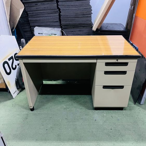 โต๊ะทำงานเหล็ก 4 ฟุต ยี่ห้อ Kingdom 5 ลิ้นชัก รูปที่ 3