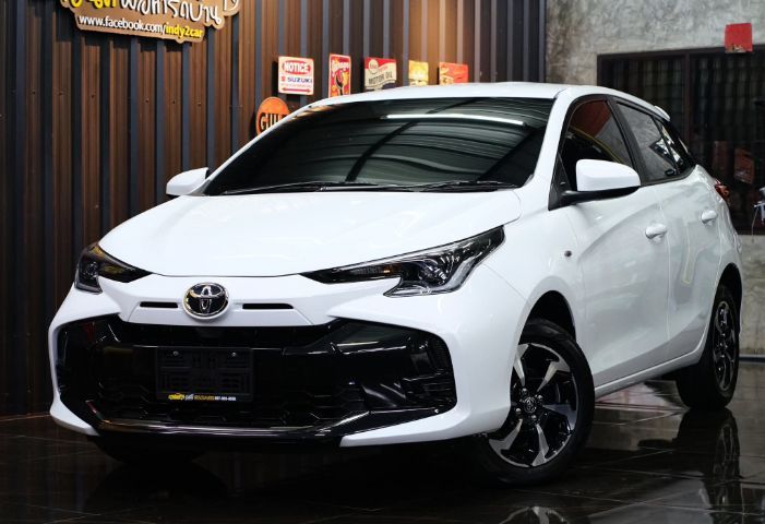 Toyota Yaris 2023 1.2 Sport เบนซิน เกียร์อัตโนมัติ ขาว รูปที่ 4