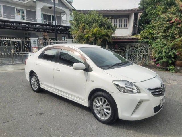 Toyota Vios 2012 1.5 E Sedan เบนซิน ไม่ติดแก๊ส เกียร์อัตโนมัติ ขาว รูปที่ 3