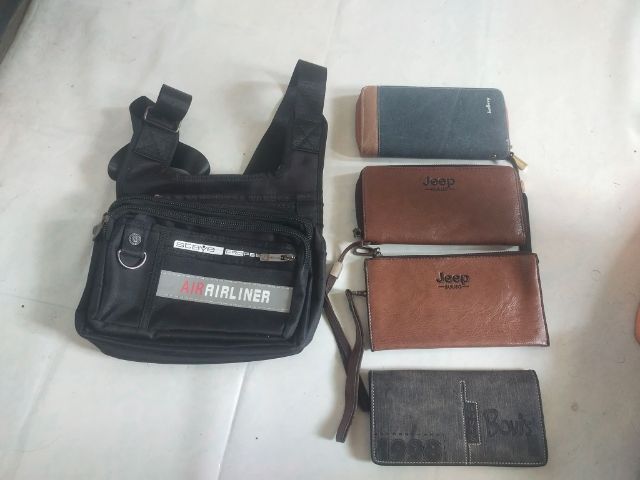 กระเป๋าสตางค์