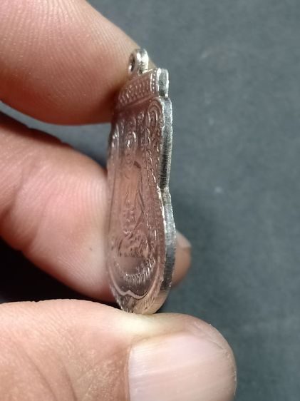 เหรียญหลวงพ่อทวดวัดช้างไห้ รุ่นเลื่อนสมณศักดิ์ 08 ไม่ผ่าปาก ชุบนิกเกิ้ล พระบ้านน่าบูชา รูปที่ 5