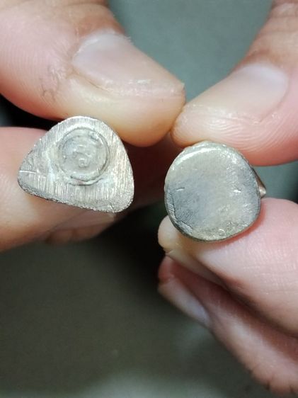 หลวงพ่อคูณหลวงพ่อประสิทธิ์เนื้อเงิน รูปที่ 3