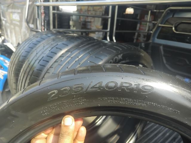 ยาง hankook 235 40 19 ปี 23