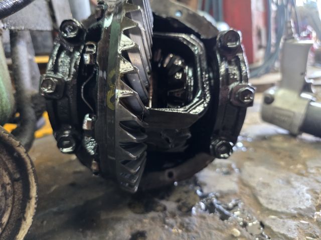 ขายเฟืองท้ายรถตู้ Commuter หน้าสั้น เฟืองท้าย 11 41 ถอดจากรถผมเอง ไม่เห่าไม่หอน เฟืองชิดๆ รูปที่ 18