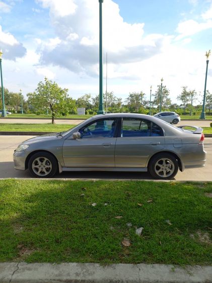 Honda Civic 2005 1.7 VTi Sedan เบนซิน เกียร์อัตโนมัติ บรอนซ์เงิน รูปที่ 3