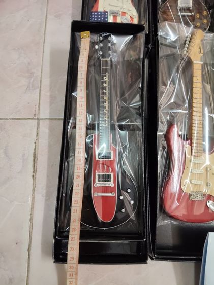 โมเดลกีตาร์ รูปที่ 3