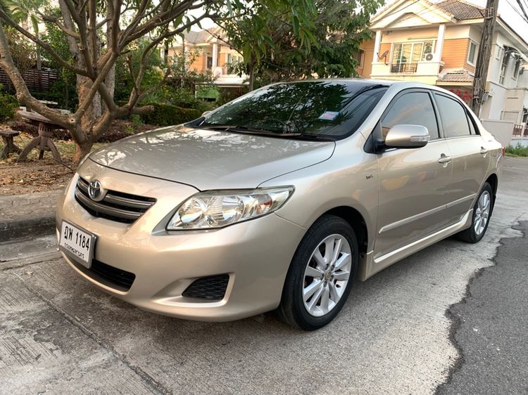 รถ Toyota Altis 1.8 G สี บรอนซ์ทอง