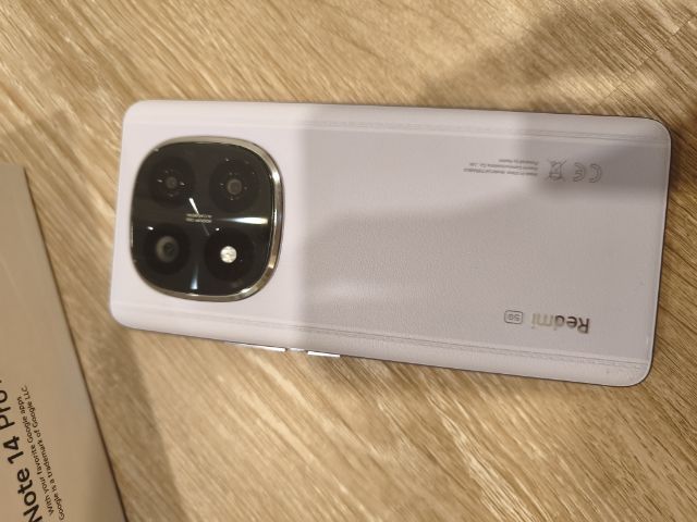 redmi note 14 pro plus มือสอง สภาพดี อุปกรณ์ครบ สายชาจที่ชาจ 120 วัด เคสใหม่ๆเดิมๆ ให้มาในกล่อง แถมเคสใสให้อีก 1 สนใจคุยราคาได้ รูปที่ 4