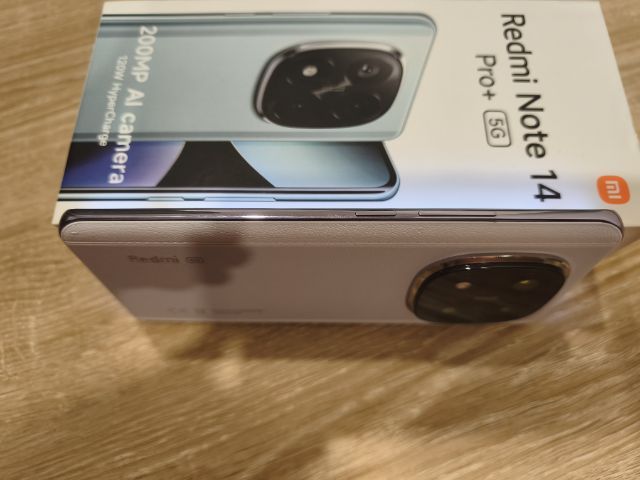 redmi note 14 pro plus มือสอง สภาพดี อุปกรณ์ครบ สายชาจที่ชาจ 120 วัด เคสใหม่ๆเดิมๆ ให้มาในกล่อง แถมเคสใสให้อีก 1 สนใจคุยราคาได้ รูปที่ 3