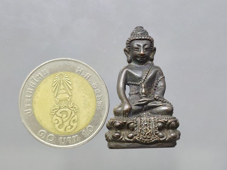 พระกริ่งคุ้มเกล้า (กริ่งศิรากาศ หน้าจีน ก้นถ้วย) เนื้อนวะโลหะ หายาก พ.ศ.2524 พร้อมตลับ หายาก รูปที่ 8