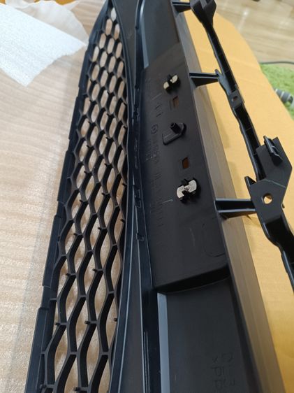 พลาสติก ช่องลม กันชน Mazda 2  รูปที่ 2