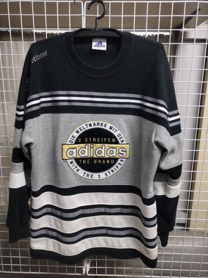 สเวตเตอร์ Adidas มือสอง