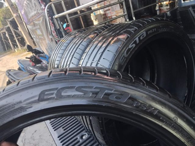 ยางคัมโฮ 245 40 20 กลางปี 23 รูปที่ 4