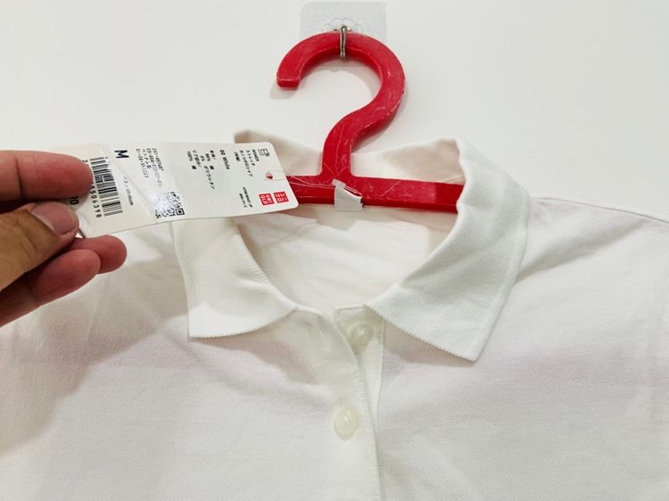 เสื้อโปโล UNIQLO Lady แท้ 💯 size M ขนาด อก 18 ยาว 25 นิ้ว สภาพใหม่ป้ายห้อย ดีเทล เนื้อผ้าดีมากนิ่มใส่สบาย หายากน่าสะสมครับ รูปที่ 3
