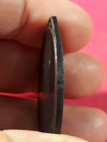 เหรียญอาจารย์ฝั้น อาจาโร รุ่น3 ศิษย์ทอ. สร้างสวาย วัดป่าอุดมสมพร จังหวัดสกลนคร เนื้อทองแดงรมดำ รูปที่ 4