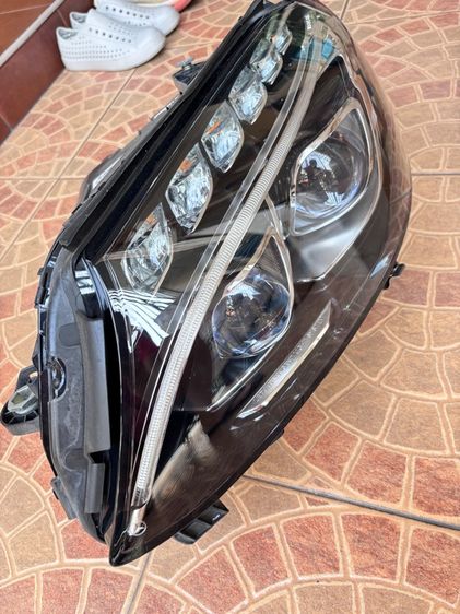 ไฟหน้าBenz C class แท้มือสองญี่ปุ่น รูปที่ 7