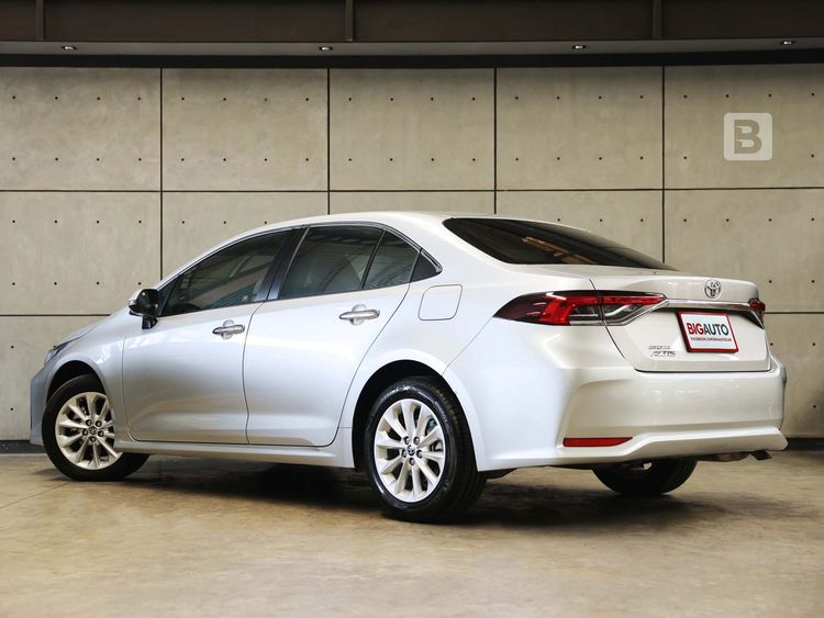 Toyota Altis 2020 1.6 G Sedan เบนซิน ไม่ติดแก๊ส เกียร์อัตโนมัติ บรอนซ์เงิน รูปที่ 4