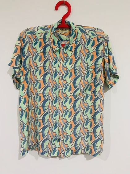 เสื้อเชิ้ต Hawaii MEN’S BIGI Sport แท้ 💯 size M วัดจริงเอว 21.5 ยาว 27 นิ้ว สภาพใหม่มาก ดีเทลชายเสื้อสวย ทรงสวย เนื้อผ้าดียืดหยุ่นดีมากครับ