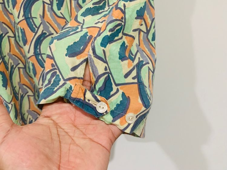 เสื้อเชิ้ต Hawaii MEN’S BIGI Sport แท้ 💯 size M วัดจริงเอว 21.5 ยาว 27 นิ้ว สภาพใหม่มาก ดีเทลชายเสื้อสวย ทรงสวย เนื้อผ้าดียืดหยุ่นดีมากครับ รูปที่ 5