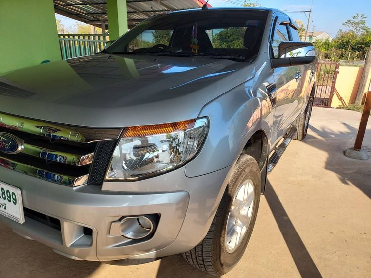 รถ Ford Ranger 2.2 Hi-Rider XLT สี เทา