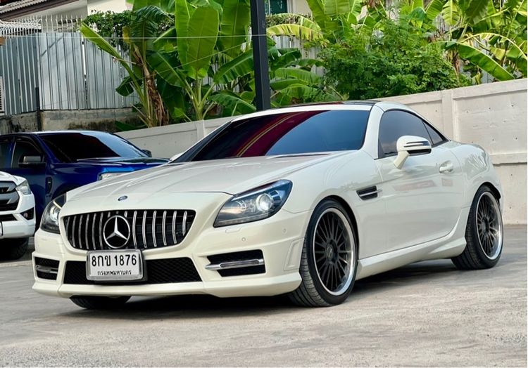 Mercedes-Benz SLK-Class 2013 SLK200 Kompressor AMG Sedan เบนซิน ไม่ติดแก๊ส เกียร์อัตโนมัติ ขาว รูปที่ 2