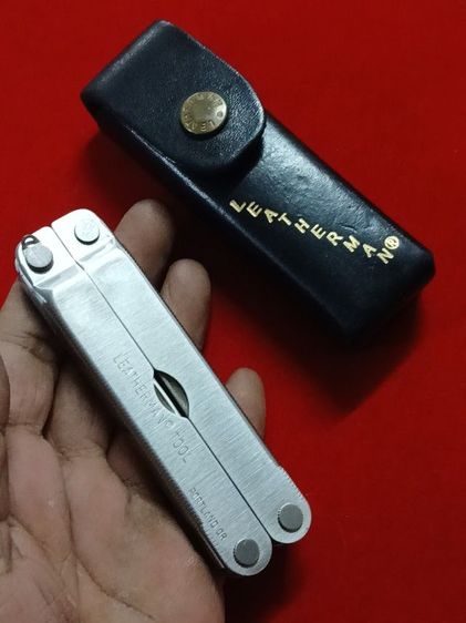 LEATHERMAN TOOL PST2 RARE ITEM ใหม่เก่าเก็บไม่ผ่านการใช้งาน ไม่มีตำหนิพร้อมซองหนังตรงรุ่น หายากเลิกผลิตนานแล้ว นักสะสมแบรนด์นี้ไม่ควรพลาด