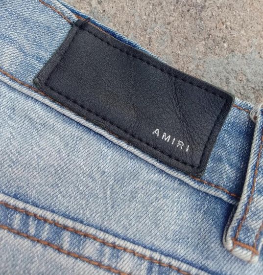 างเกงยีนส์ AMARI made in USA แท้ 💯 size 34 วัดจริง 33-35 ใส่ได้ ยาว 40 ปลายขา 6.8 นิ้ว ผ้ายืดหยุ่นดีมาก สภาพดีมาก ดีเทลสวย เล่นลายประสวย รูปที่ 9