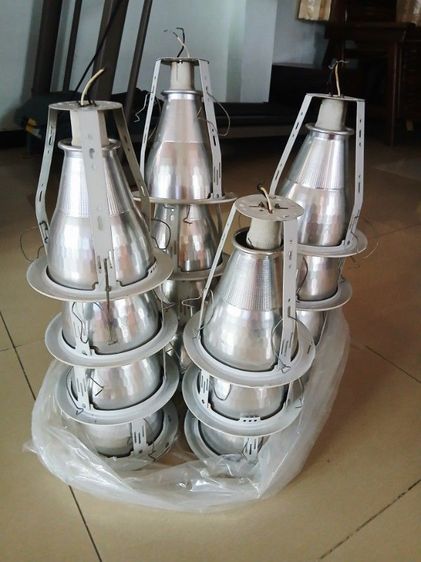 ไฟกลมกับไฟหลุม