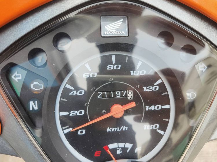 🛵ยังไงก็ขาย WAVE110i ปี 61 เครื่องดี สีสวย สตาร์ทมือ เล่มชุดโอนครบ+เปลี่ยนถ่ายน้ำมันเครื่องฟรี ส่งฟรี30 ก.ม รูปที่ 8