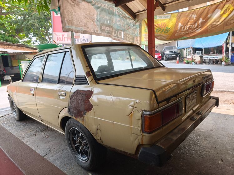 Toyota Corolla 1980 1.3 DXi Sedan เบนซิน ไม่ติดแก๊ส เกียร์ธรรมดา เหลือง รูปที่ 3