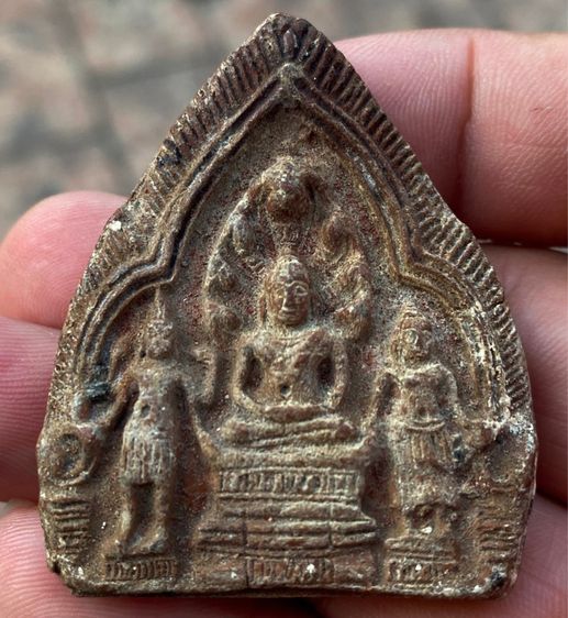 พระเก่าเนื้อดิน หลังยันต์ จ. นครปฐม