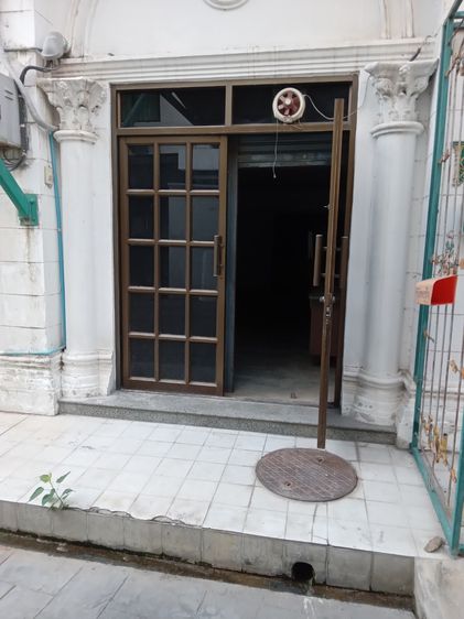 ห้องให้เช่า ชั้น 1 พื้นที่ 53 ตร.ม. ใกล้ใจกลางเมือง รูปที่ 2