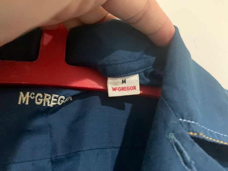 เสื้อเชิ้ต Hawaii McGREGOR แท้ 💯 size M ขนาด อก 21 ยาว 27 นิ้ว สภาพใหม่มาก ดีเทลสวย สีกรมเข้ม ตัดเเย็บดีมาก เนื้อผ้าดีมาก หายากน่าสะสมครับ รูปที่ 4