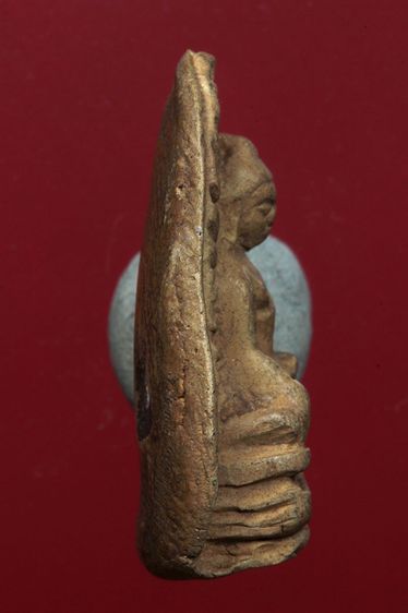 พระรอดลำพูนสวยๆค่ะเก่าค่ะ รูปที่ 3