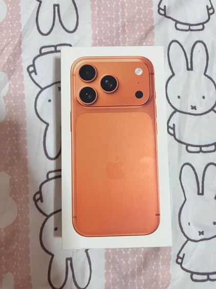 iPhone 17 pro cosmic orange 256 GB