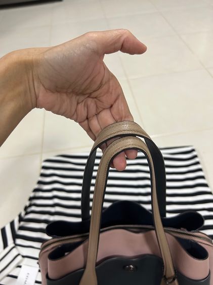 กระเป๋าสะพาย Coach ของแท้ รูปที่ 8