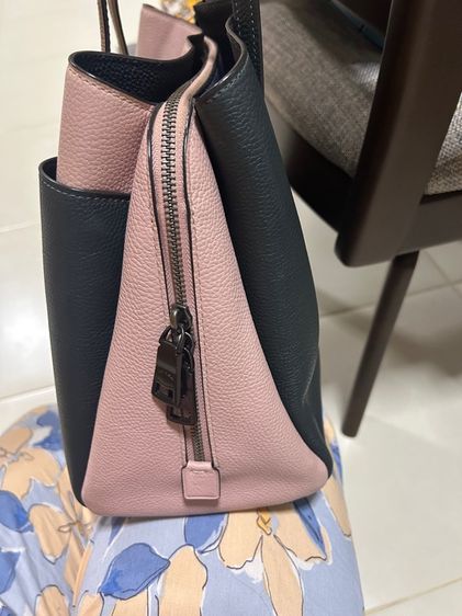 กระเป๋าสะพาย Coach ของแท้ รูปที่ 3