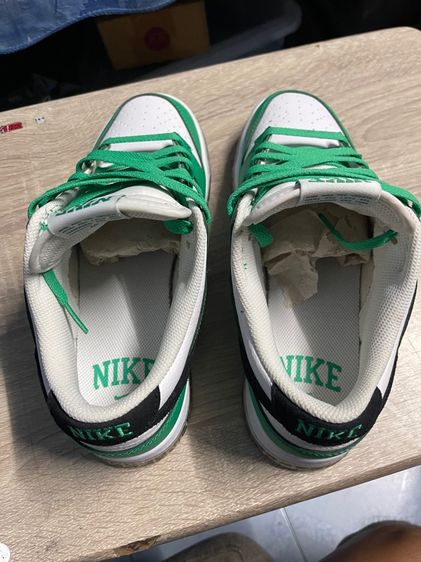 รองเท้า Nike  รูปที่ 2