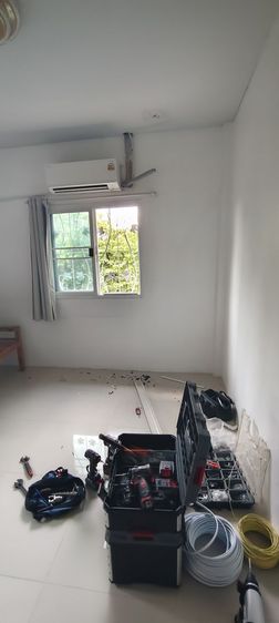 รับติดตั้งแอร์ ลื้อถอด ล้างแอร์ รูปที่ 4