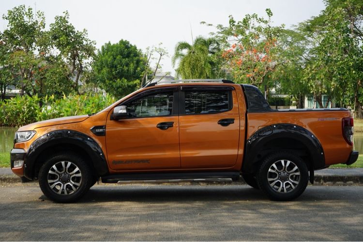 Ford Ranger 2017 2.2 Hi-Rider Wildtrak TDCi Pickup ดีเซล ไม่ติดแก๊ส เกียร์อัตโนมัติ ส้ม รูปที่ 2