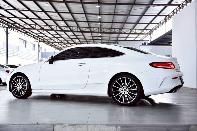 Mercedes-Benz รุ่นอื่นๆ 2018 รุ่นย่อยอื่นๆ Sedan เบนซิน ไม่ติดแก๊ส เกียร์อัตโนมัติ ขาว รูปที่ 4