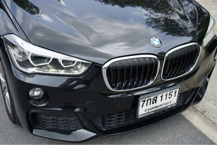 BMW X1 2018 2.0 sDrive20d M Sport Utility-car ดีเซล ไม่ติดแก๊ส เกียร์อัตโนมัติ ดำ รูปที่ 4