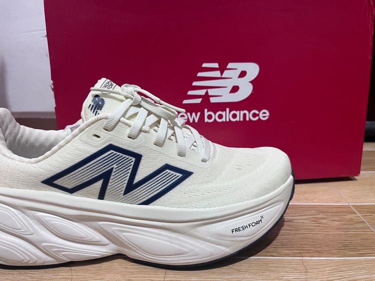 รองเท้า New Balance รูปที่ 4