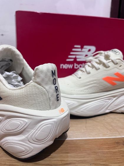 รองเท้า New Balance รูปที่ 3